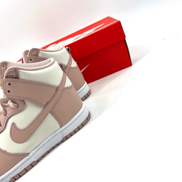 Nike Dunk High ‘Phantom Pink Oxford/White ‘ Woman’s Size 9 - Picture 7 of 8